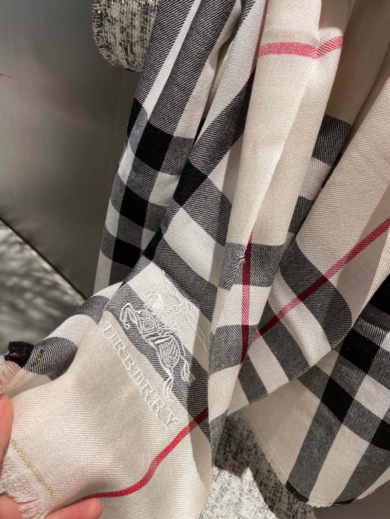 BURBERRY